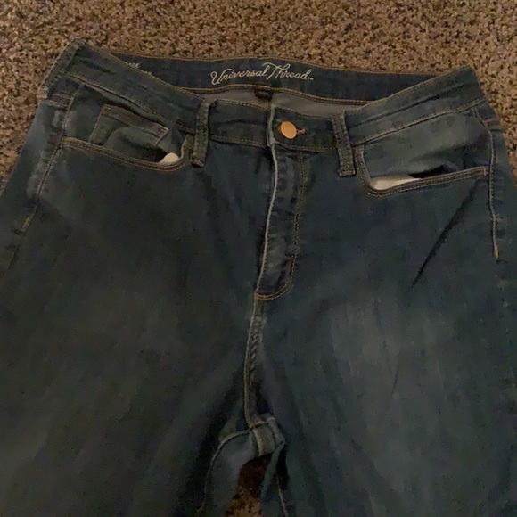 JeAns - Picture 3 of 6